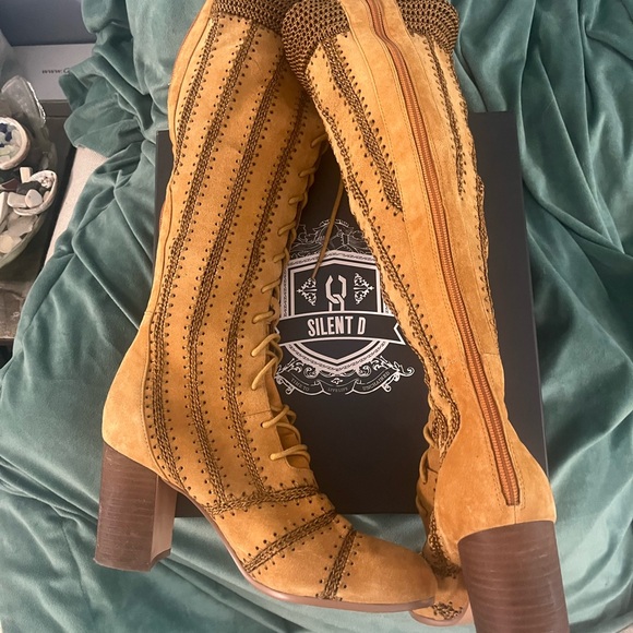 Free People Silent D boots - Picture 7 of 7